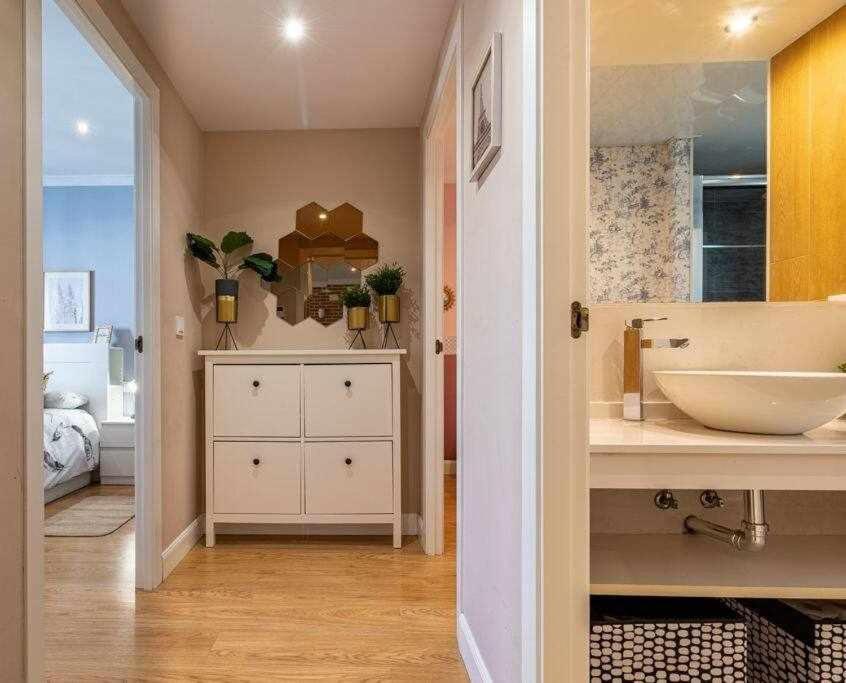 3 Apartamento En Estadio Sevilla 8 Plazas 3 Hab Y Metro Extérieur photo